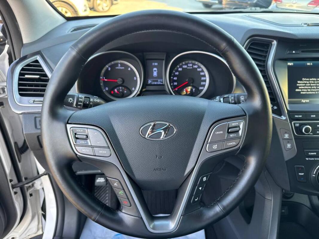 Hyundai SantaFe (2015)