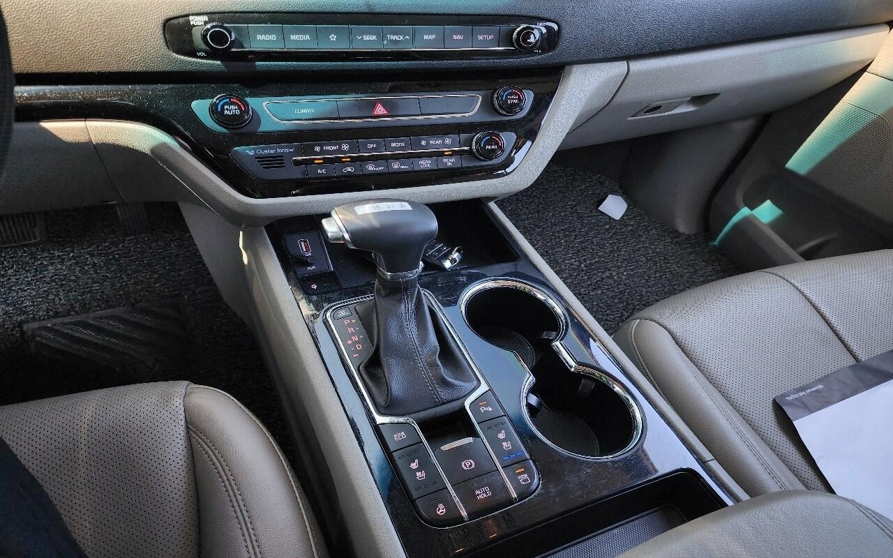 Kia Carnival (2018)
