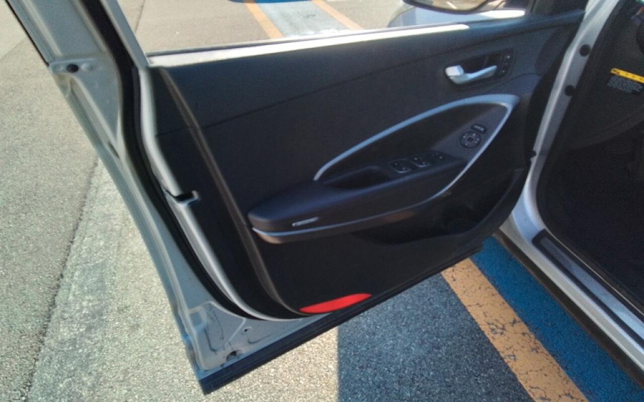 Hyundai SantaFe (2015)