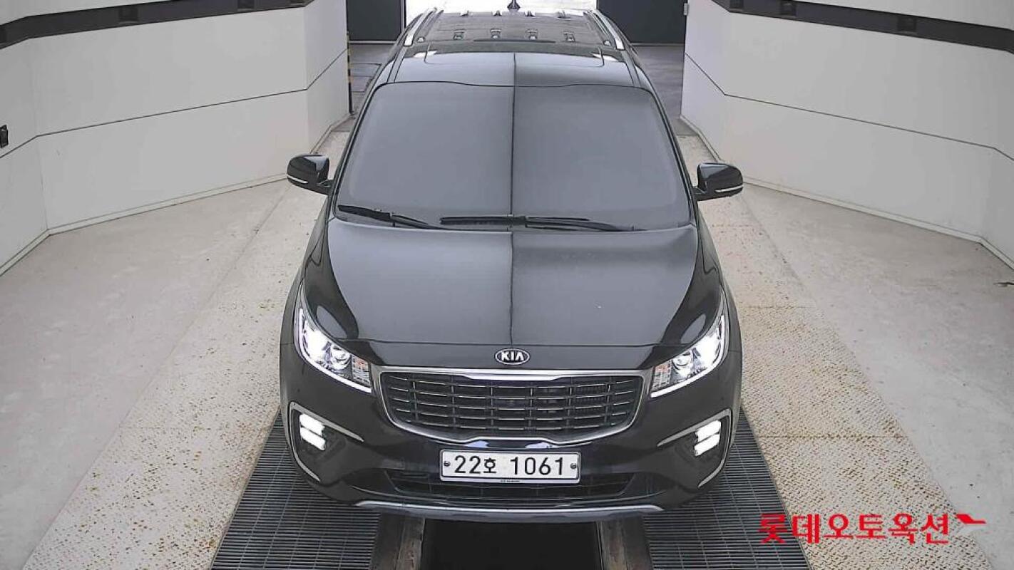 Kia Carnival (2019)