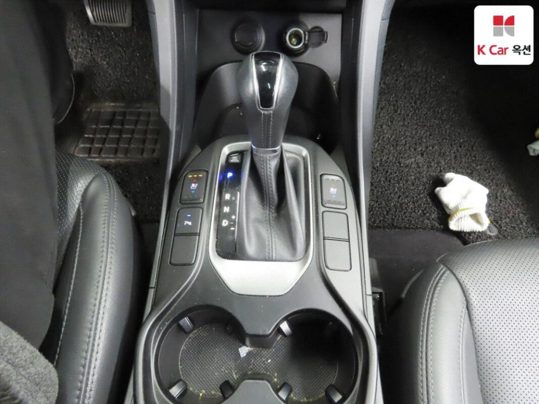 Hyundai Maxcruz (2016)