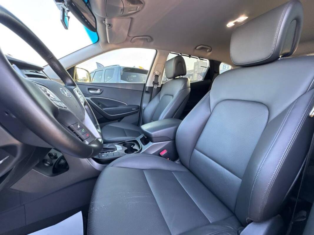 Hyundai SantaFe (2015)