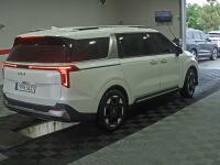 Kia Carnival (2024)