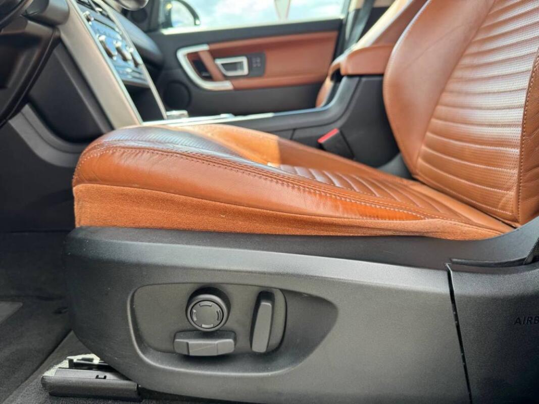 Land Rover Discovery Sport (2015)