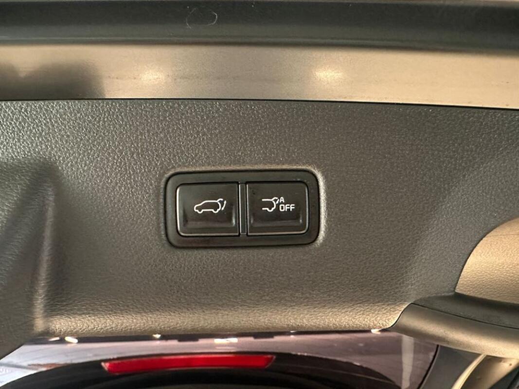 Kia Carnival (2021)