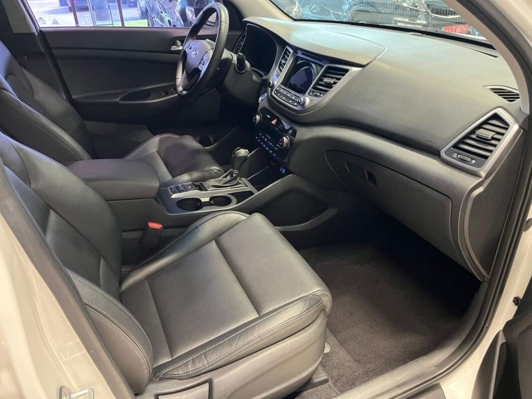 Hyundai Tucson (2015)