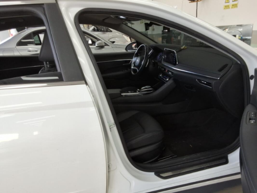 Hyundai Sonata (2021)