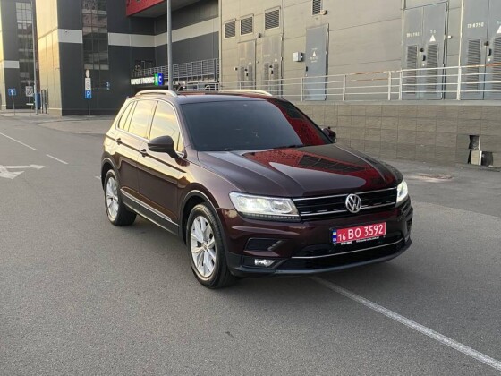 Volkswagen Tiguan (2018)