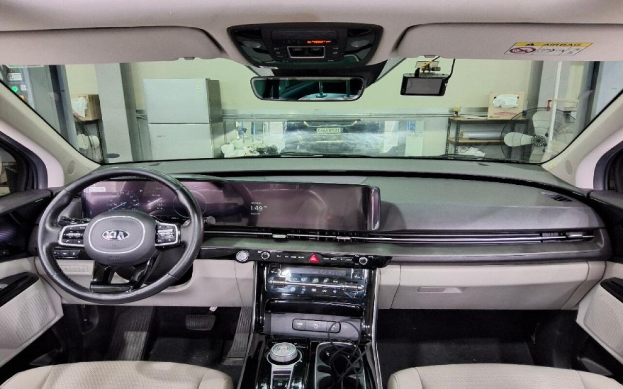 Kia Carnival (2021)
