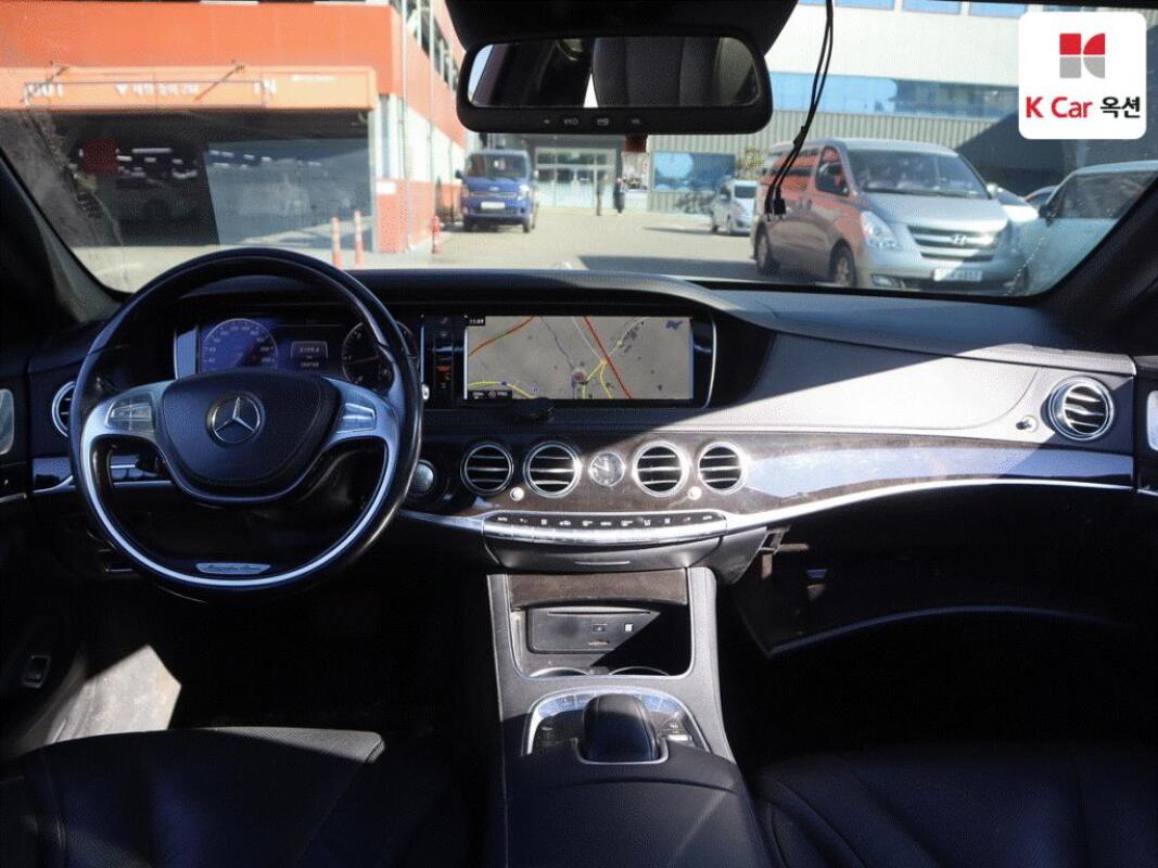 Mercedes S350d (2015)