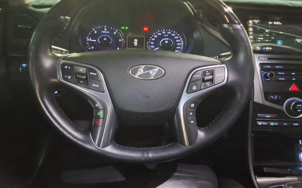 Hyundai Grandeur (2015)