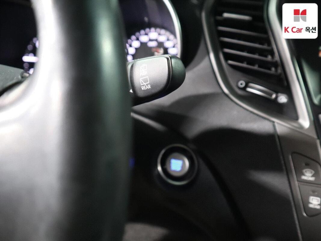 Hyundai SantaFe (2015)