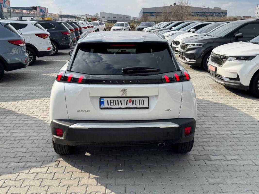 Peugeot 2008 (2022)
