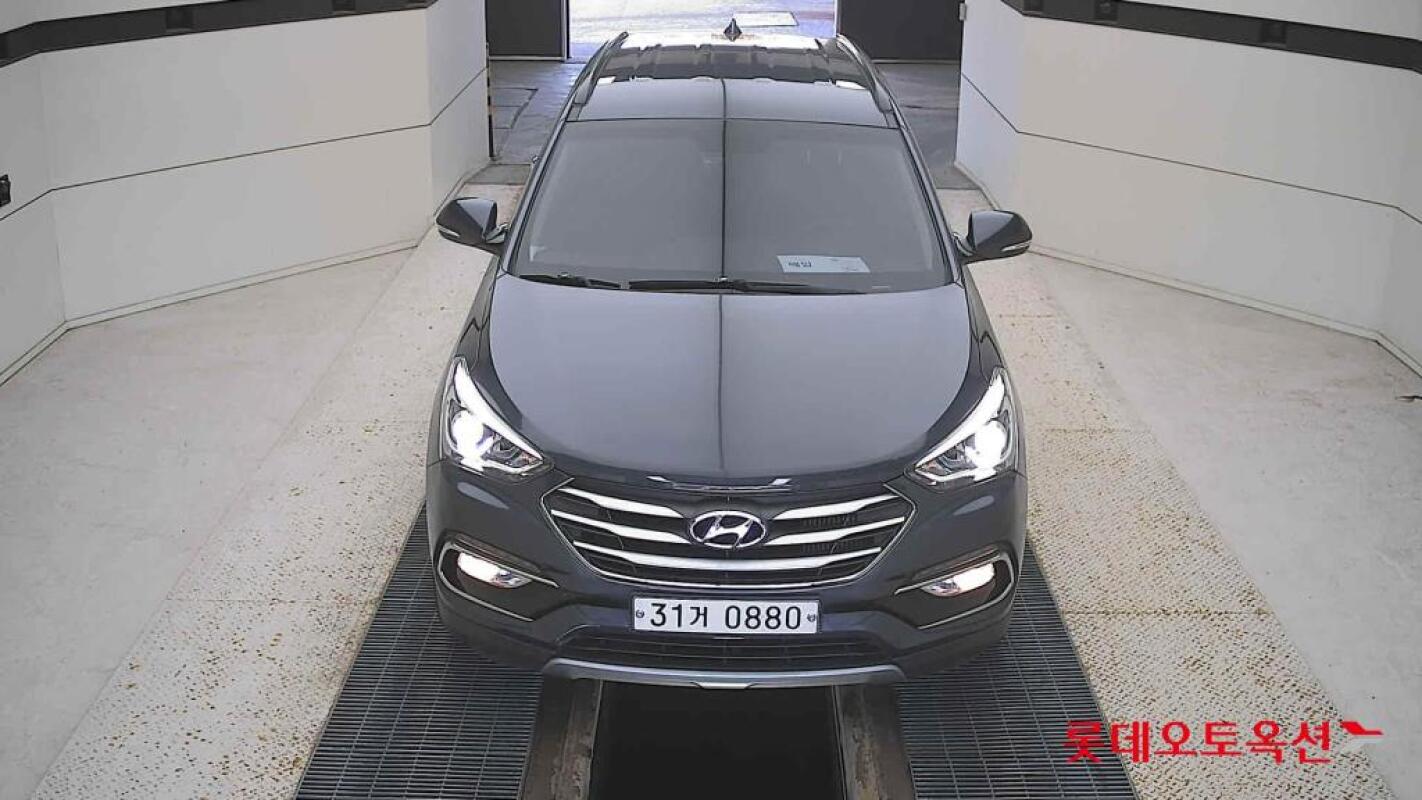 Hyundai SantaFe (2015)