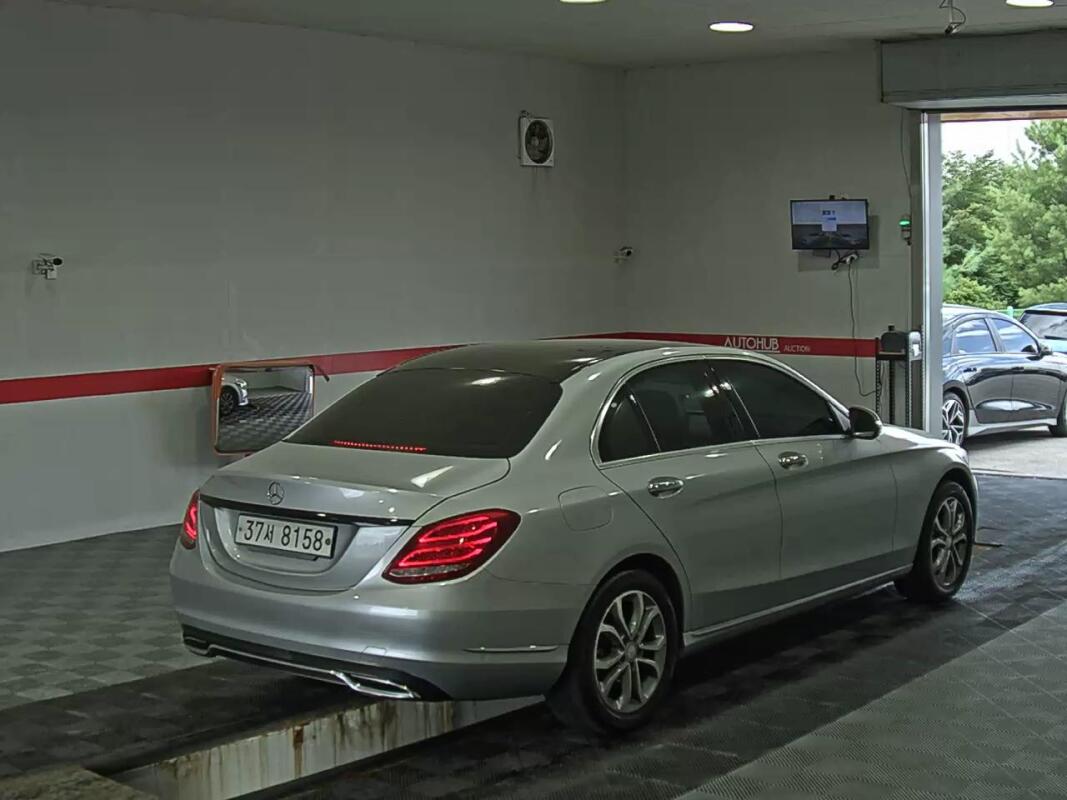 Mercedes C220 (2015)