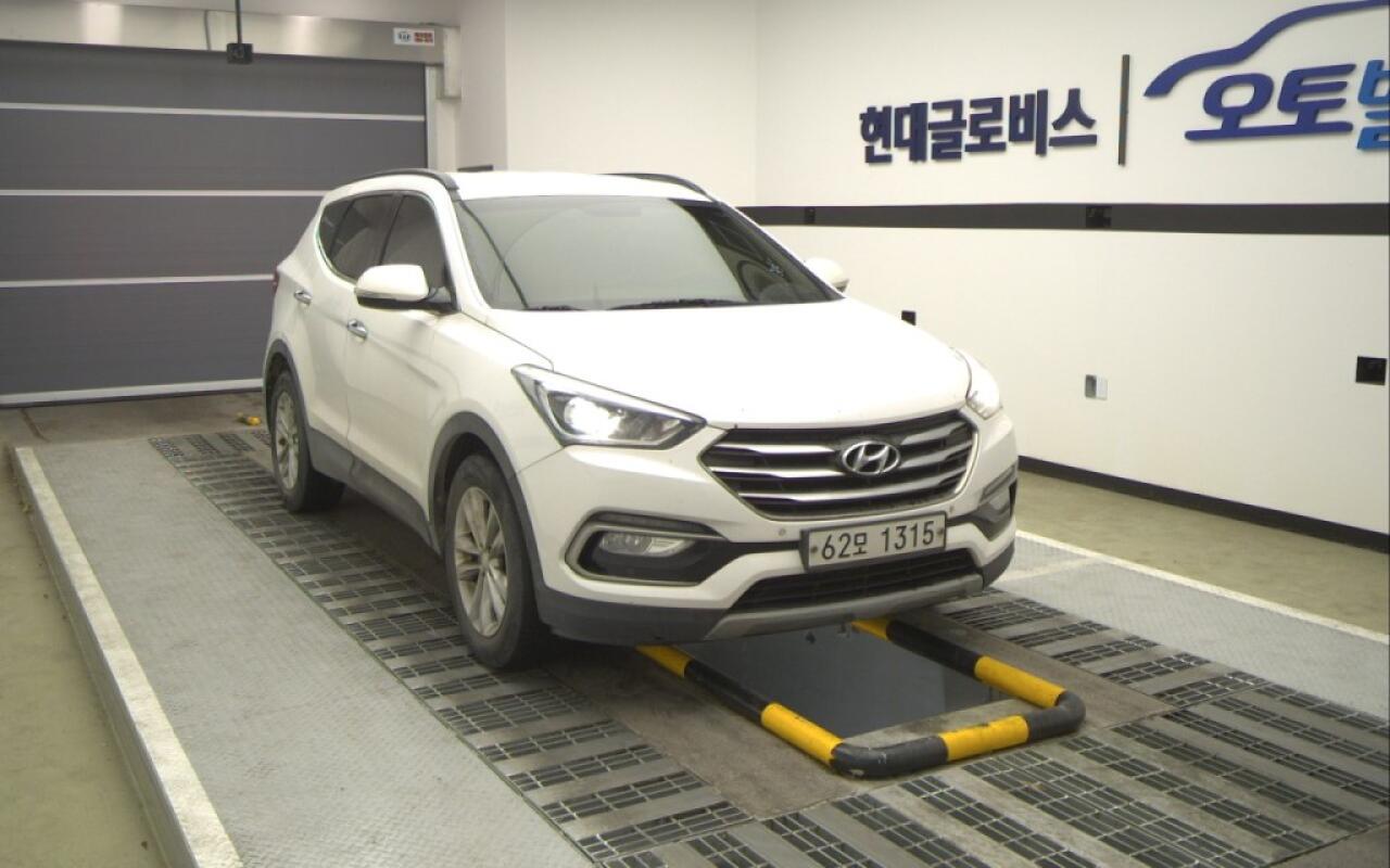 Hyundai SantaFe (2017)