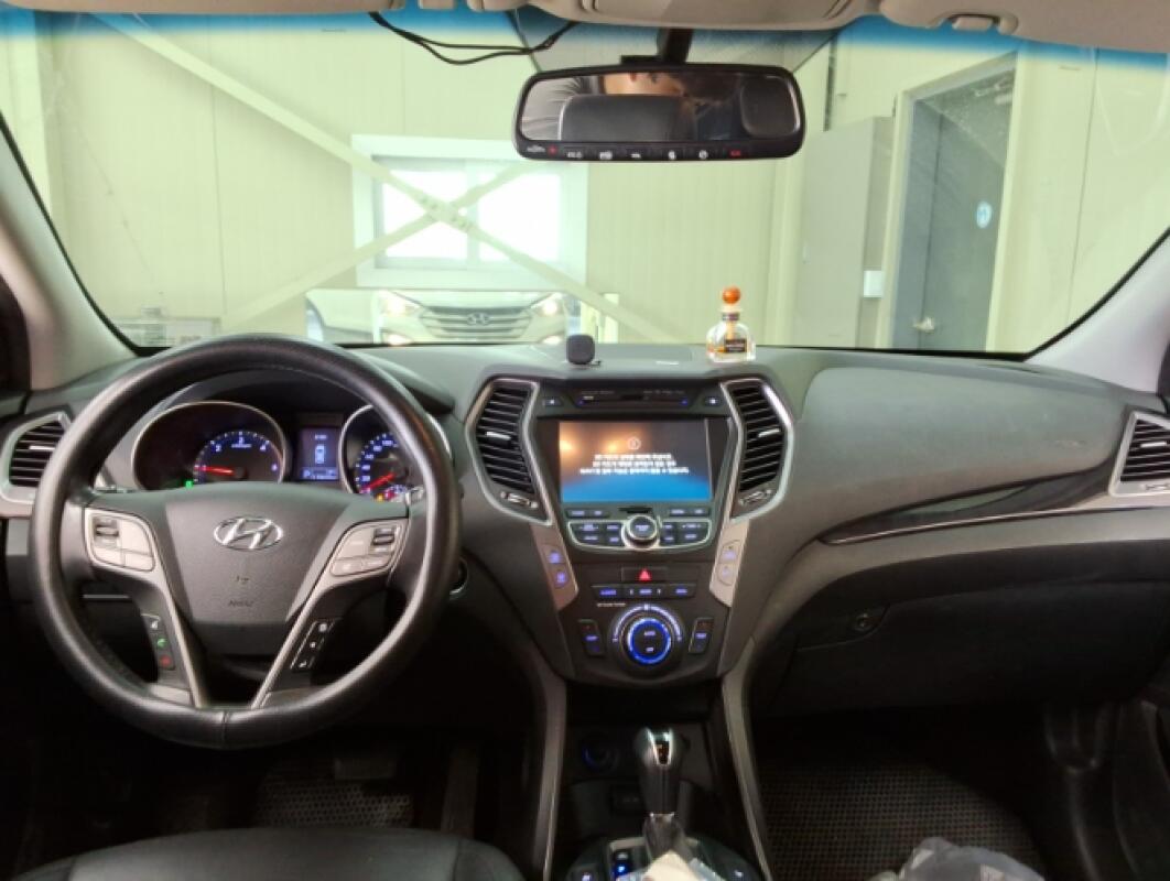 Hyundai SantaFe (2013)