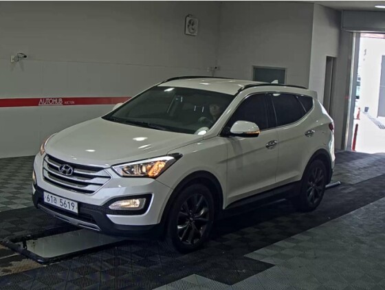 Hyundai SantaFe (2015)