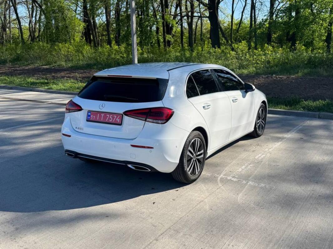Mercedes A220 (2020)
