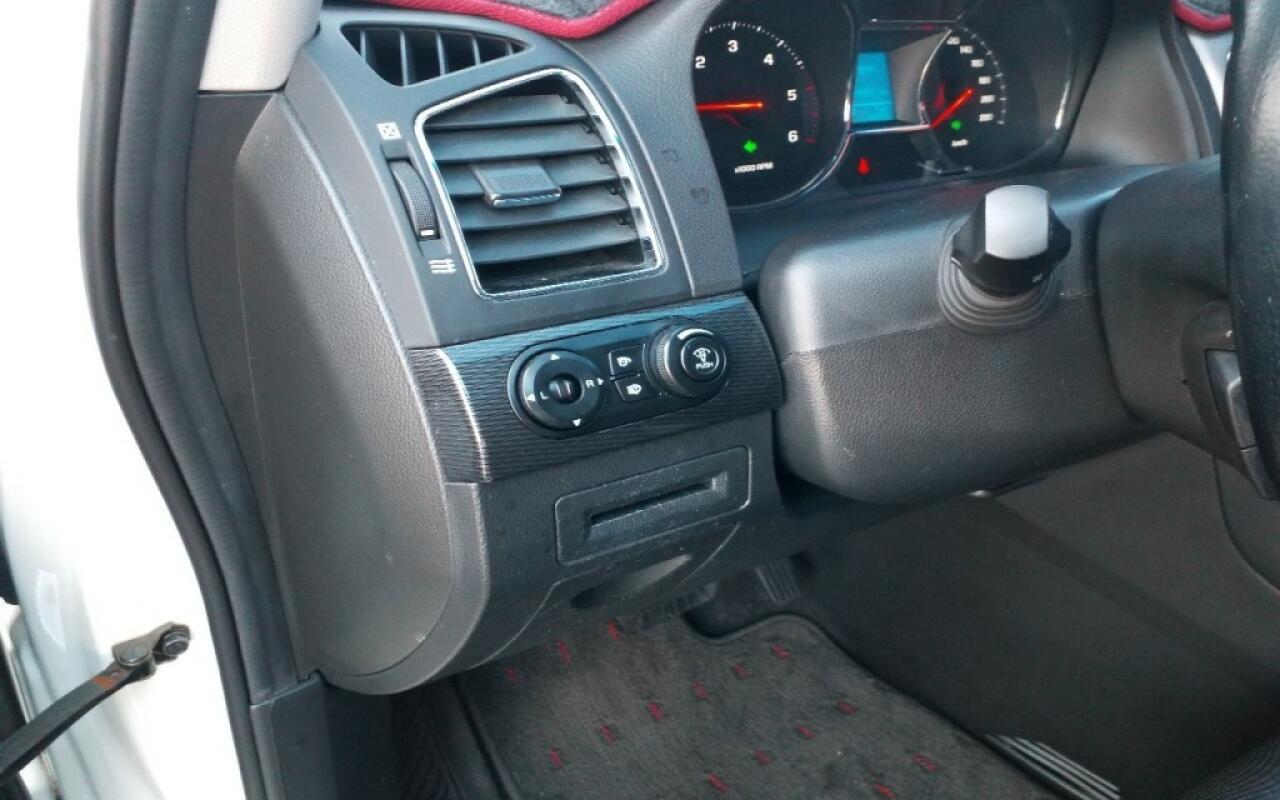 Chevrolet	Captiva (2015)