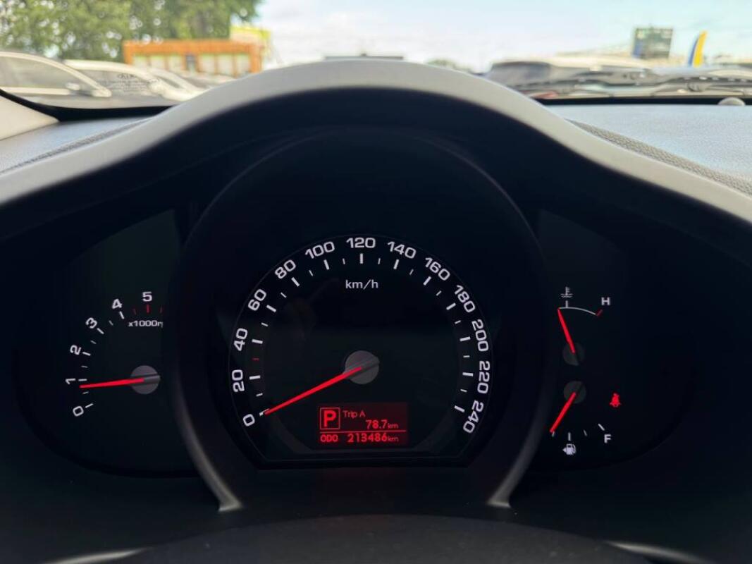 Kia Sportage (2012)