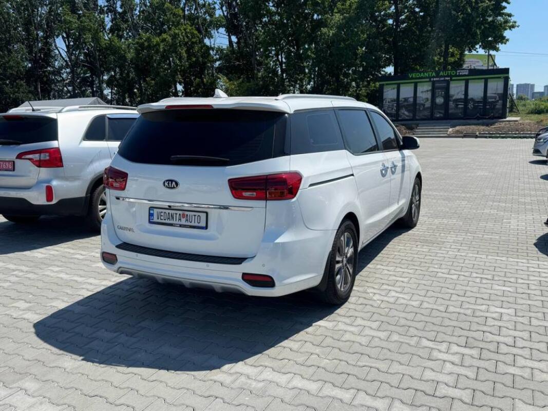 Kia Carnival (2019)