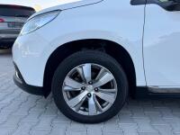 Peugeot 2008 (2015)