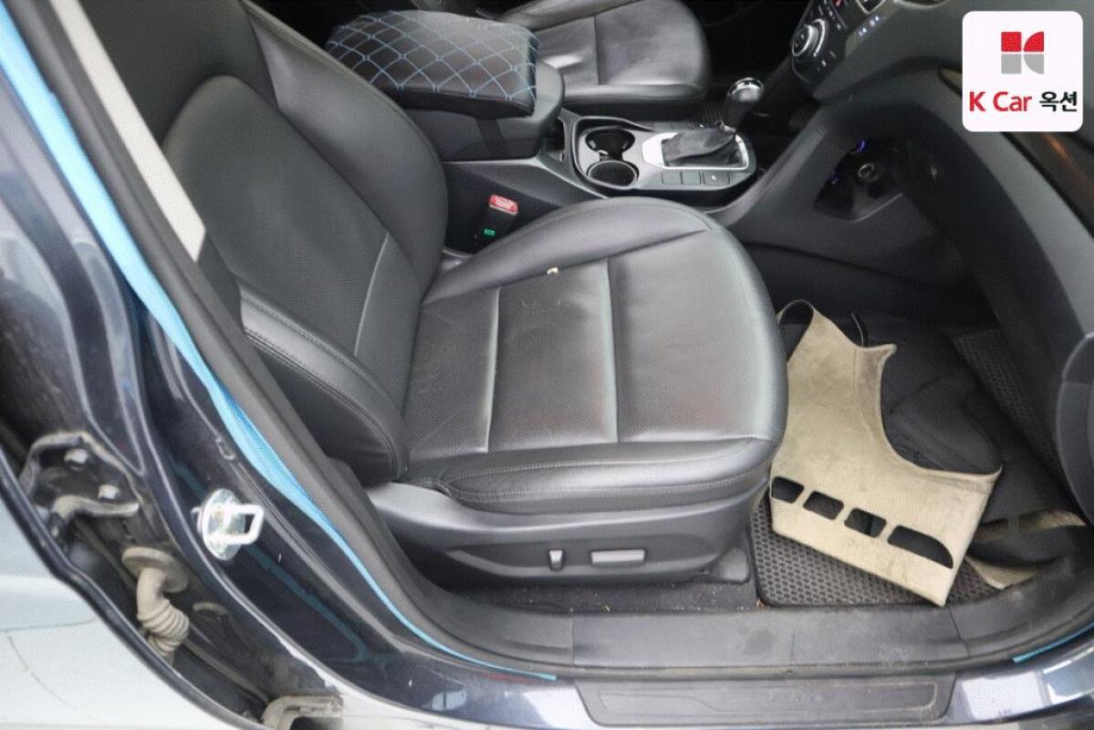 Hyundai SantaFe (2015)