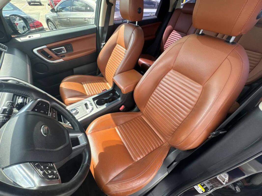 Land Rover Discovery Sport (2015)
