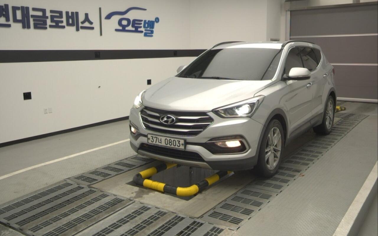 Hyundai SantaFe (2015)