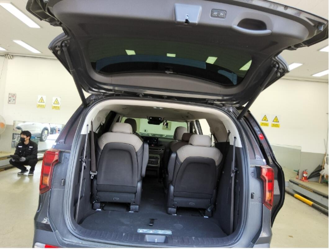 Kia Carnival (2024)