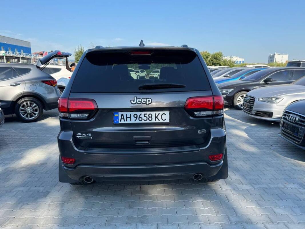 Jeep	Grand Cherokee (2017)