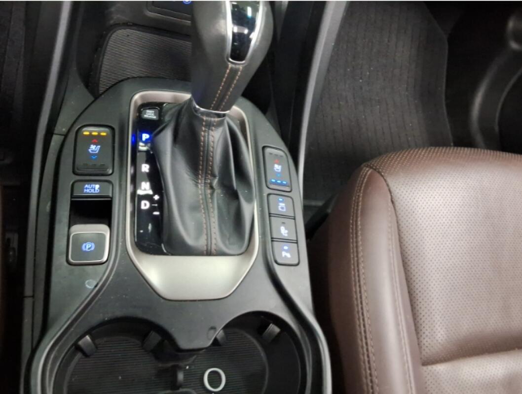 Hyundai Maxcruz (2015)