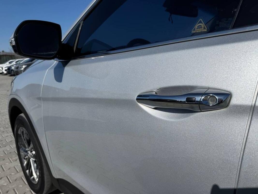 Hyundai SantaFe (2017)