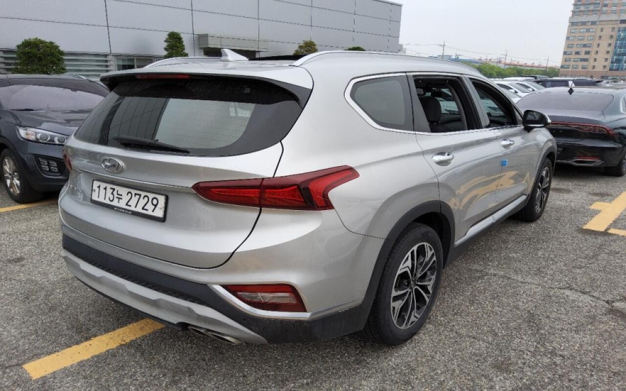 Hyundai SantaFe (2020)