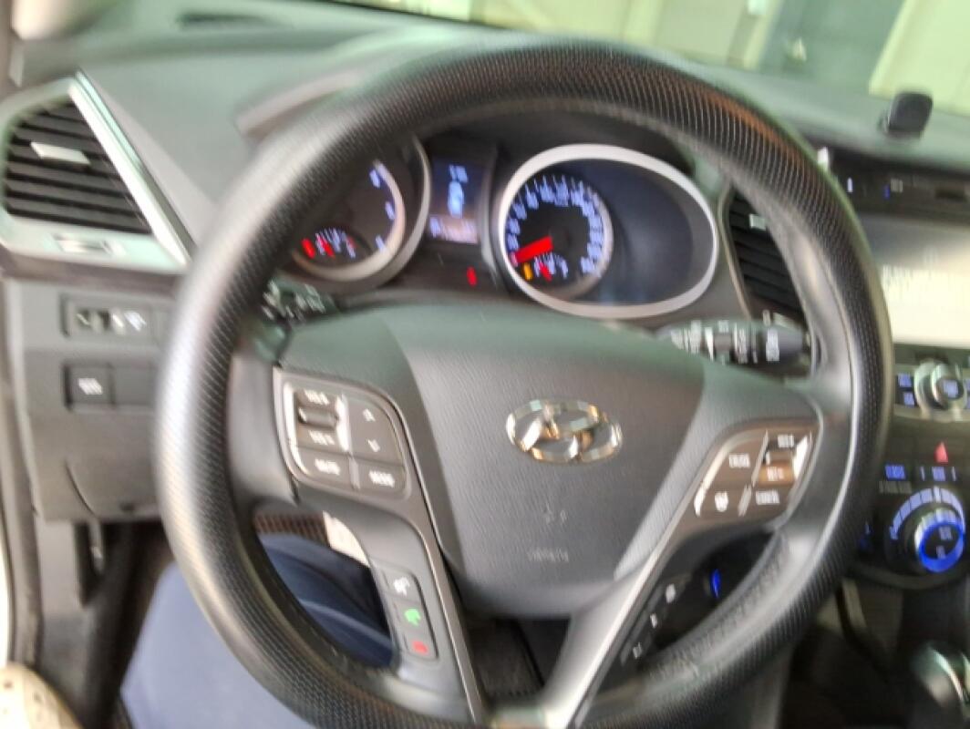 Hyundai SantaFe (2013)