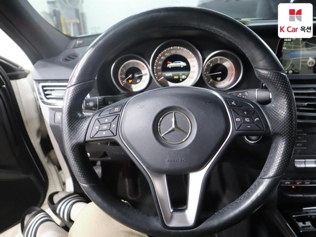 Mercedes E250 (2016)