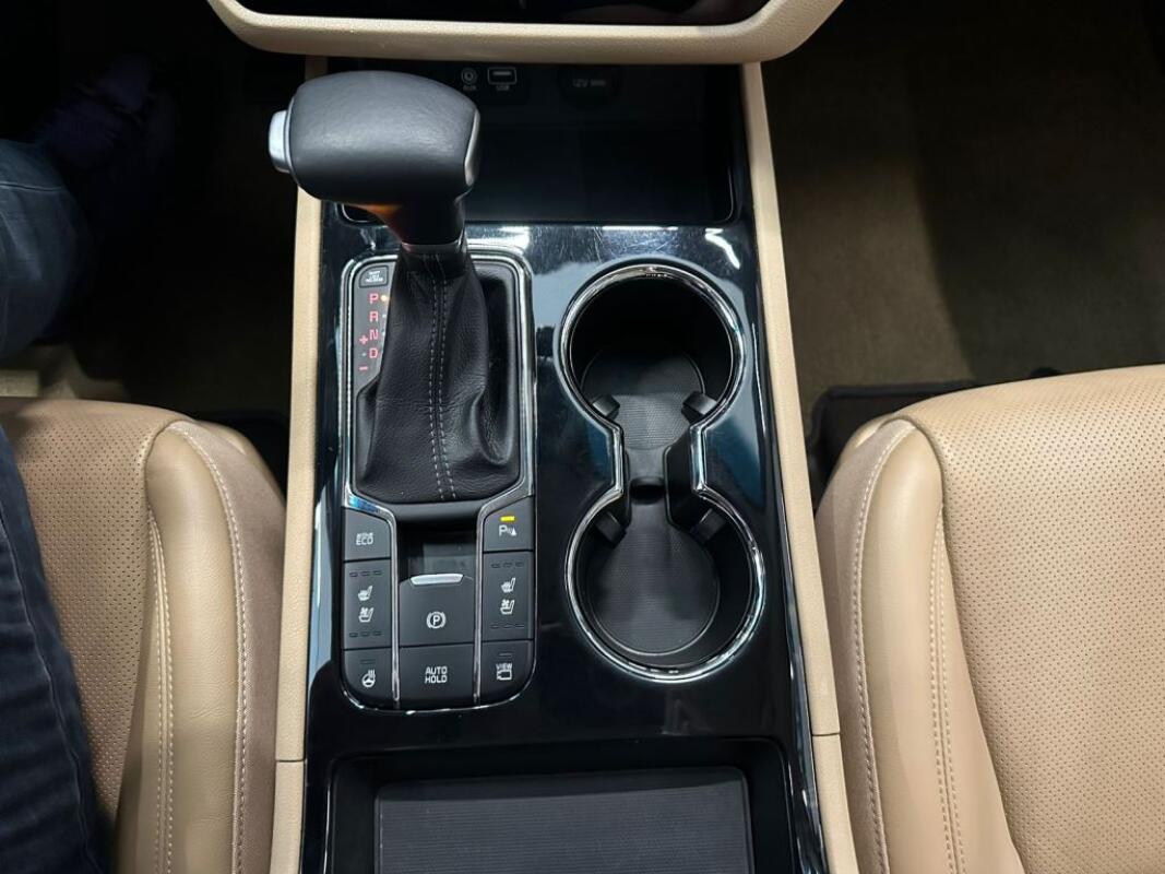 Kia Carnival (2020)