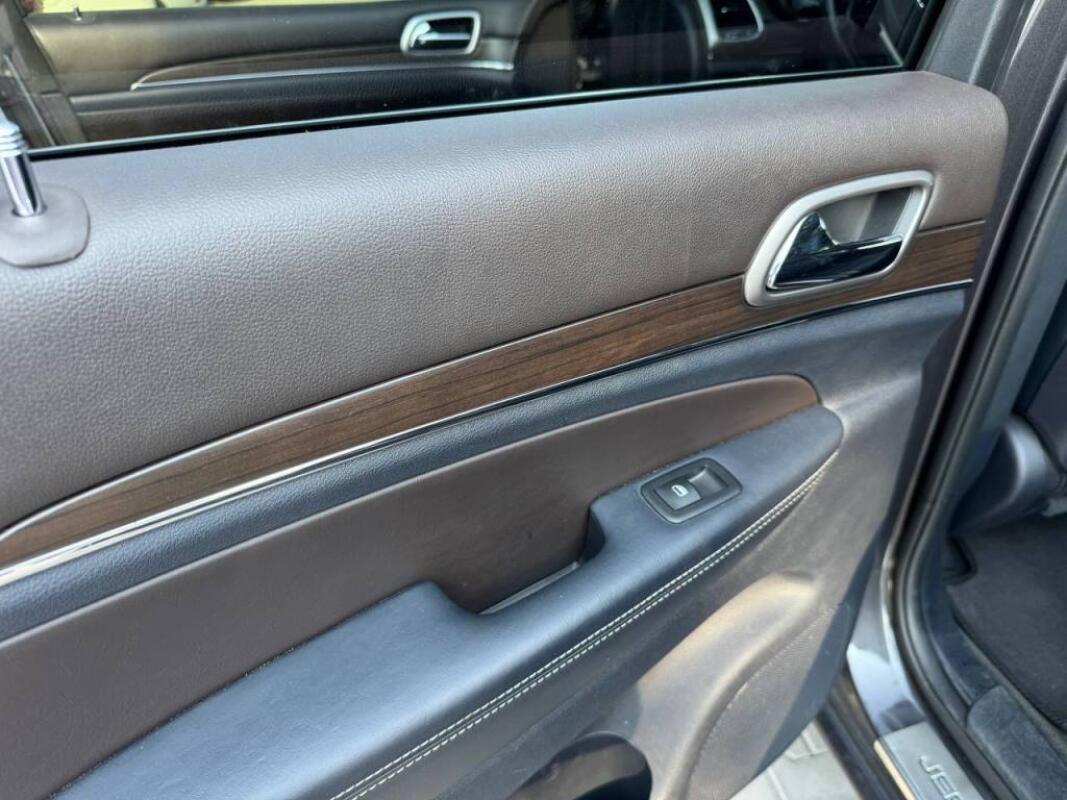 Jeep	Grand Cherokee (2017)