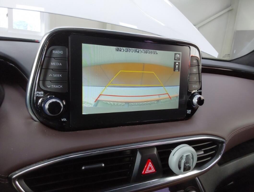 Hyundai SantaFe (2018)
