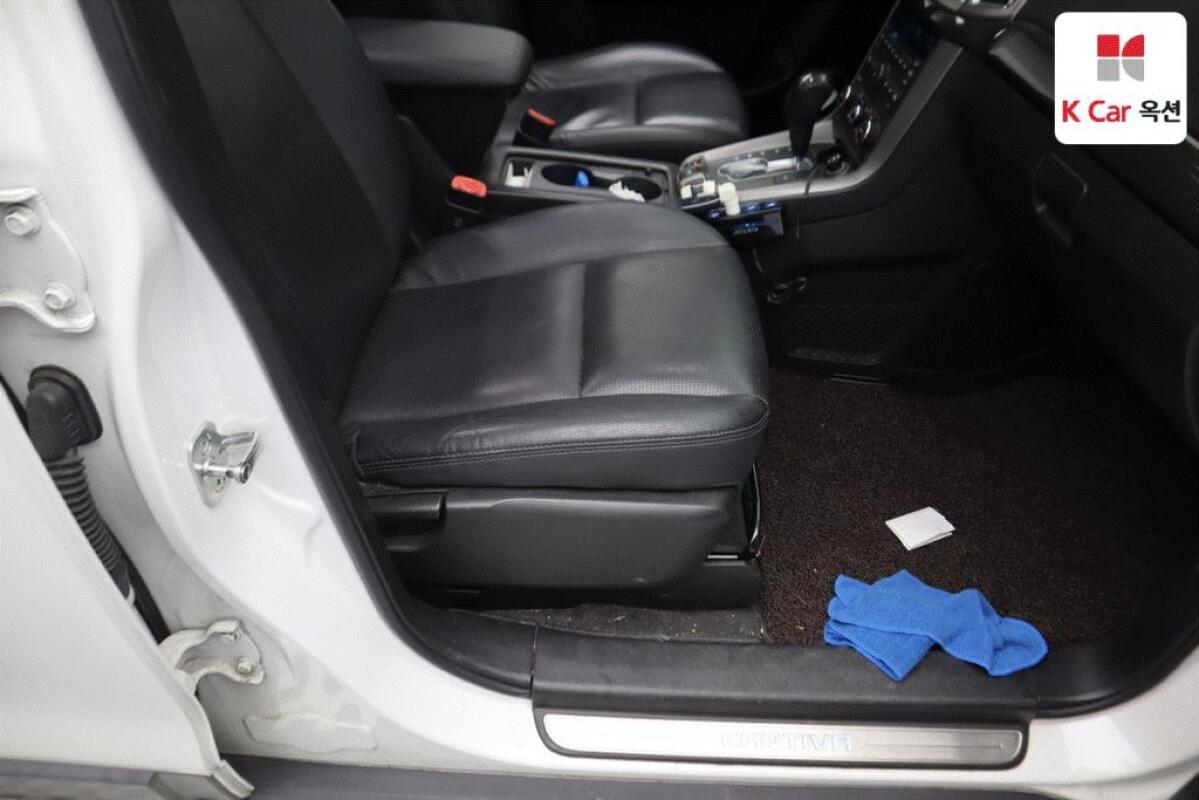 Chevrolet	Captiva (2015)