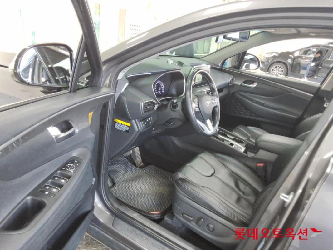 Hyundai SantaFe (2019)