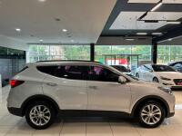 Hyundai SantaFe (2016)