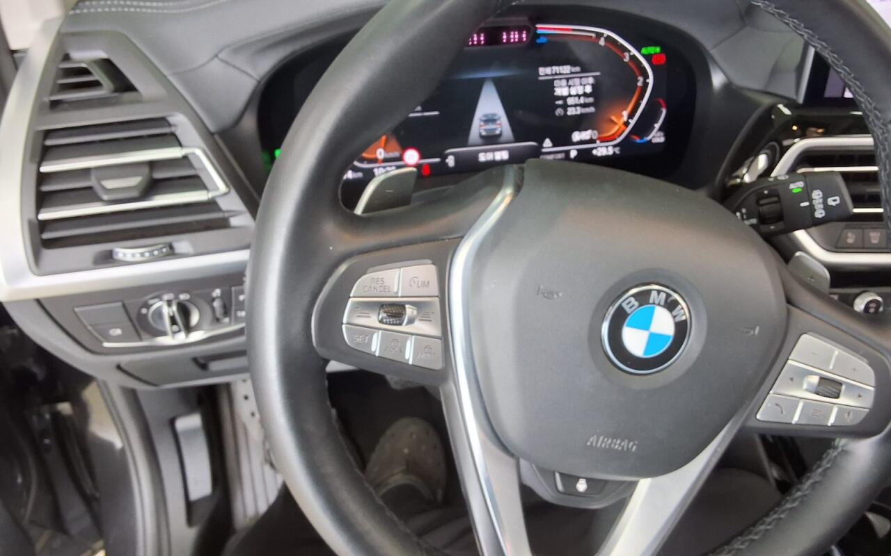 BMW X3 (2022)