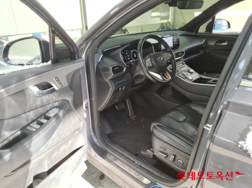 Hyundai SantaFe (2021)