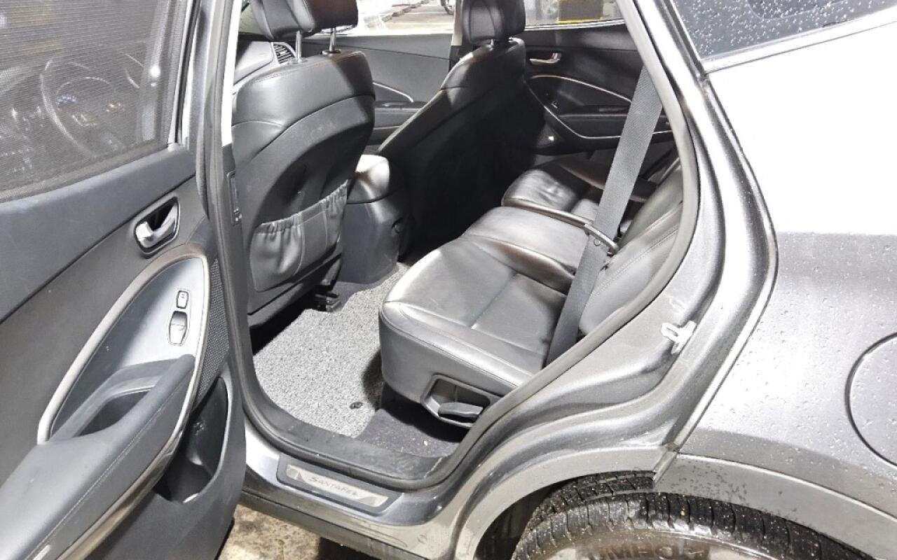 Hyundai SantaFe (2015)