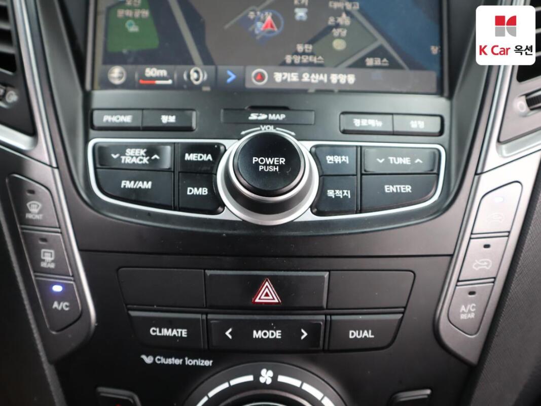 Hyundai Santa Fe (2014)