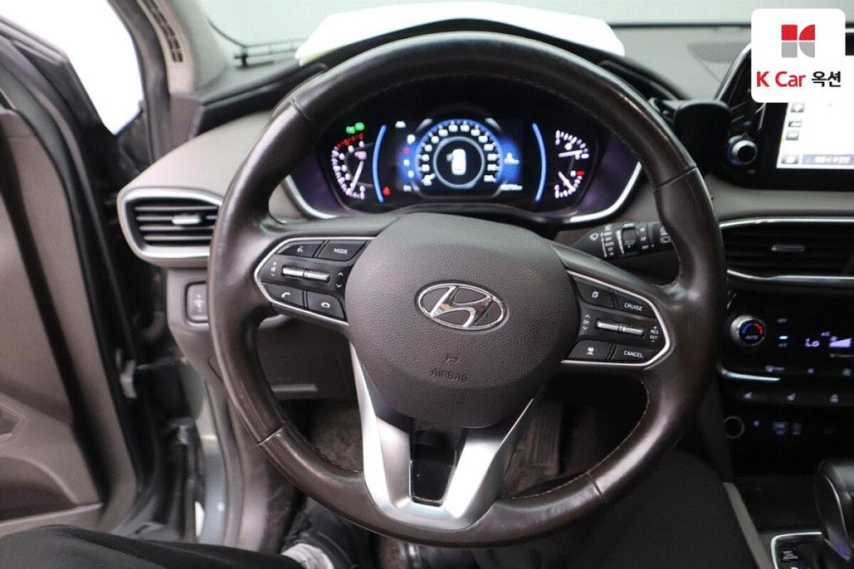 Hyundai SantaFe (2018)