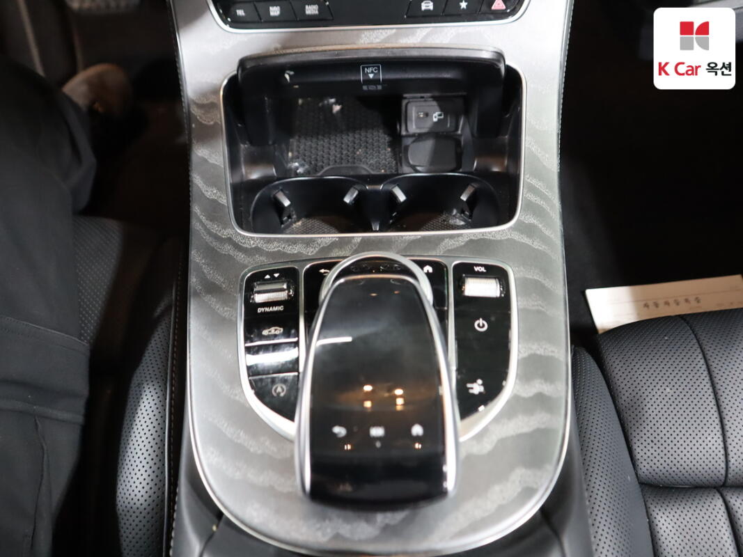 Mercedes E450 (2022)