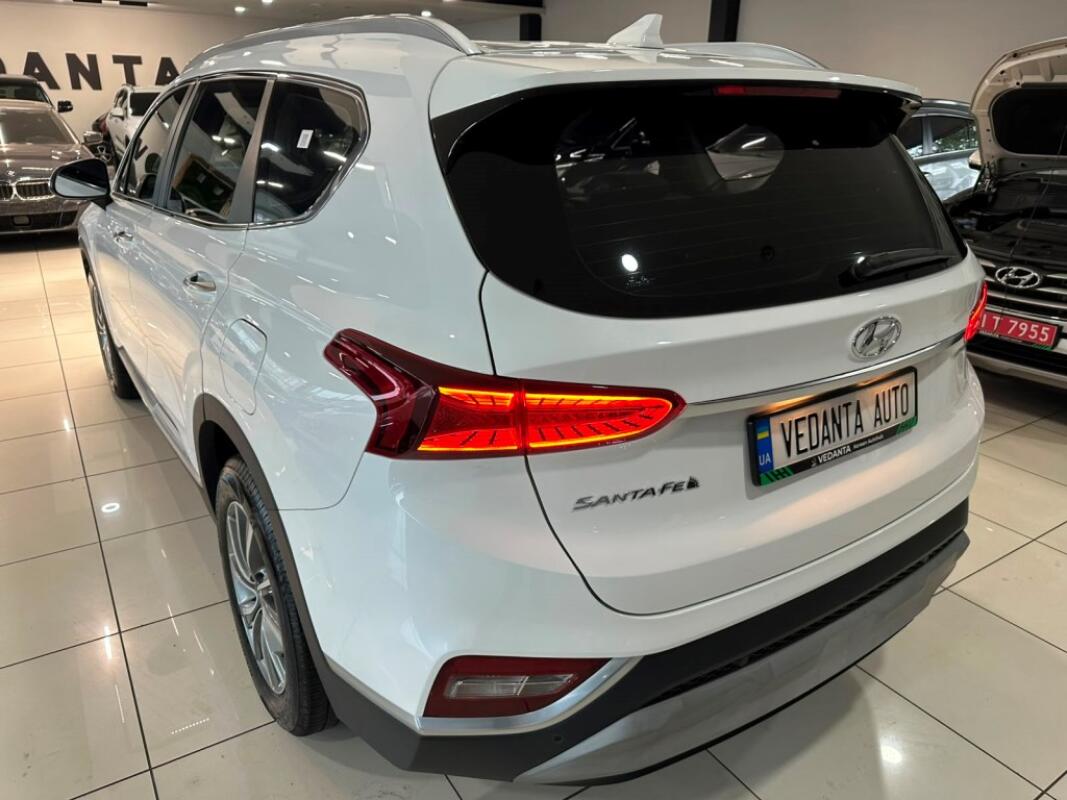 Hyundai SantaFe (2019)